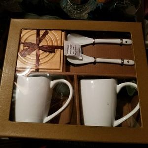BNWT Hot Chocolate Serving Kit
